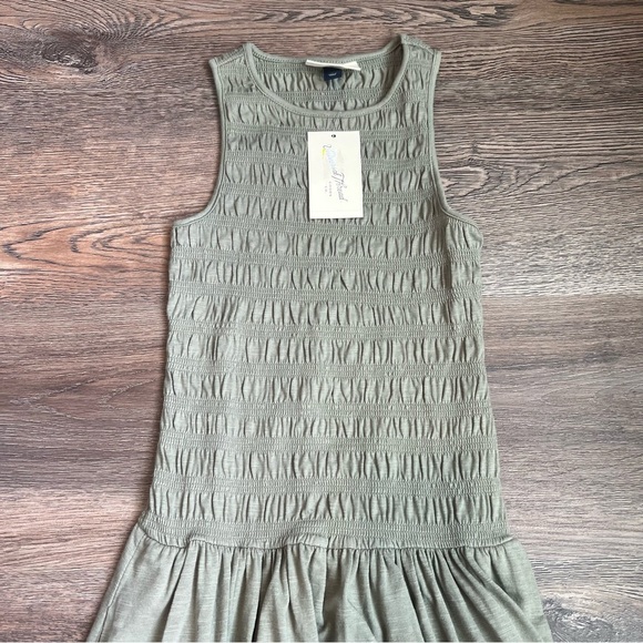 Women's Smocked Knit Maxi a-Line Dress - Universal Thread Olive Green XS - Picture 5 of 8